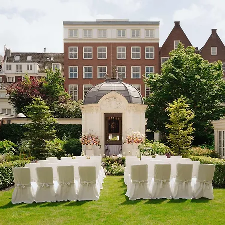 Waldorf Astoria Szálloda 5*