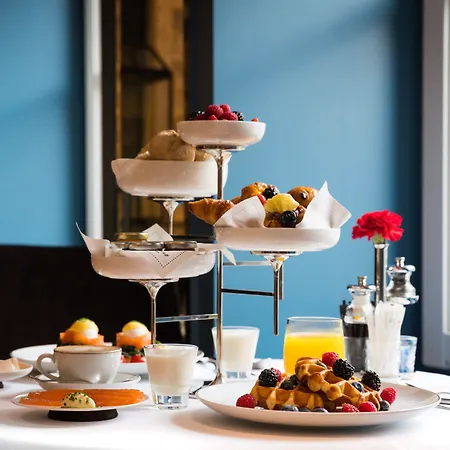 Waldorf Astoria 5*