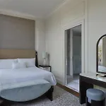 월도프 아스토리아 호텔