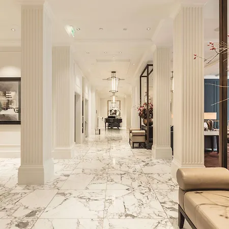 Waldorf Astoria