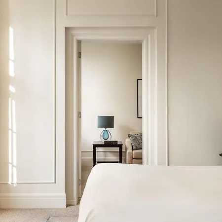Waldorf Astoria 5*