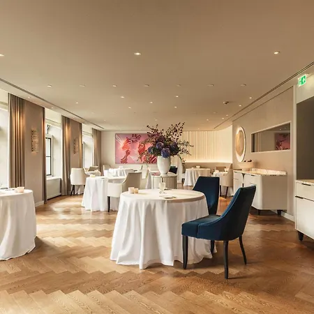 Waldorf Astoria 5*