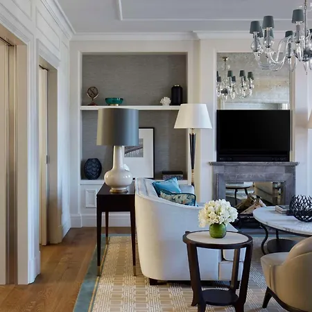 월도프 아스토리아 호텔 암스테르담