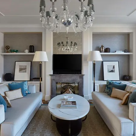 Waldorf Astoria 5*