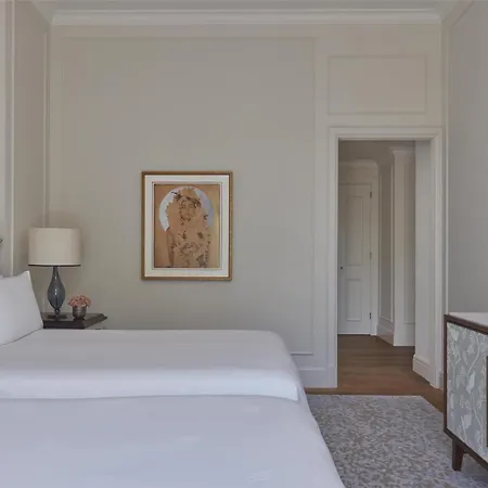 Waldorf Astoria 5* Amszterdam