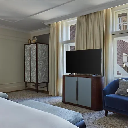 월도프 아스토리아 호텔 암스테르담