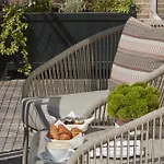 والدورف أستوريا فندق