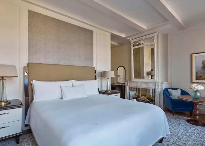 Hotel Waldorf Astoria 5*