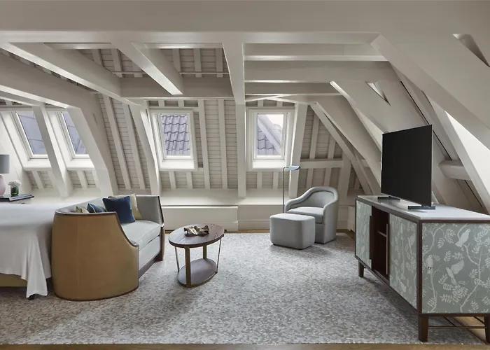 ホテル ウォルドーフ アストリア アムステルダム