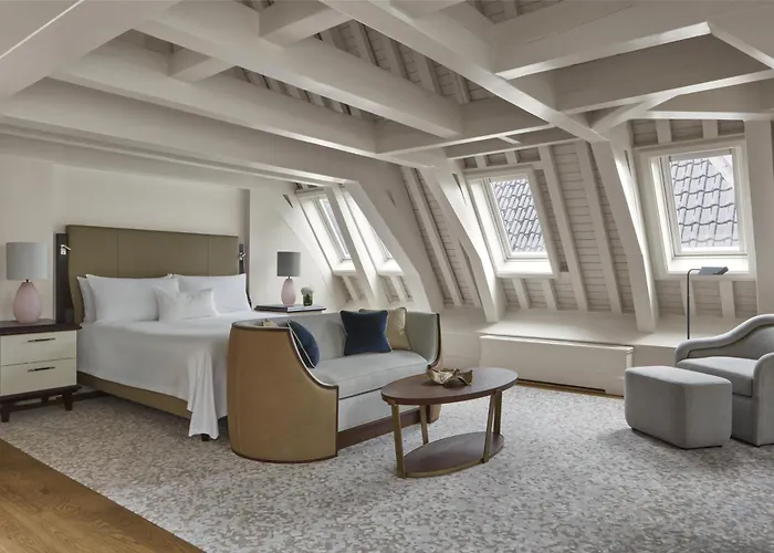 ホテル ウォルドーフ アストリア